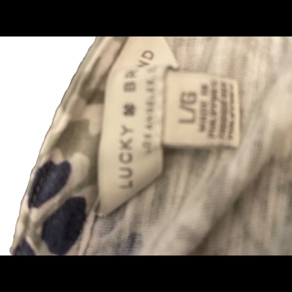 Lucky Brand top - Picture 4 of 6